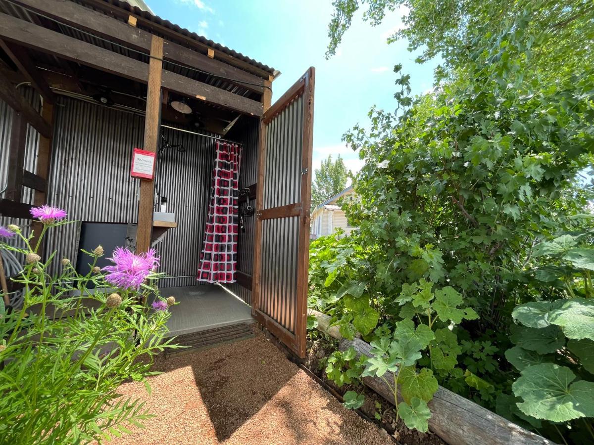 Violet Cottage At Zenzen Gardens Paonia Eksteriør billede